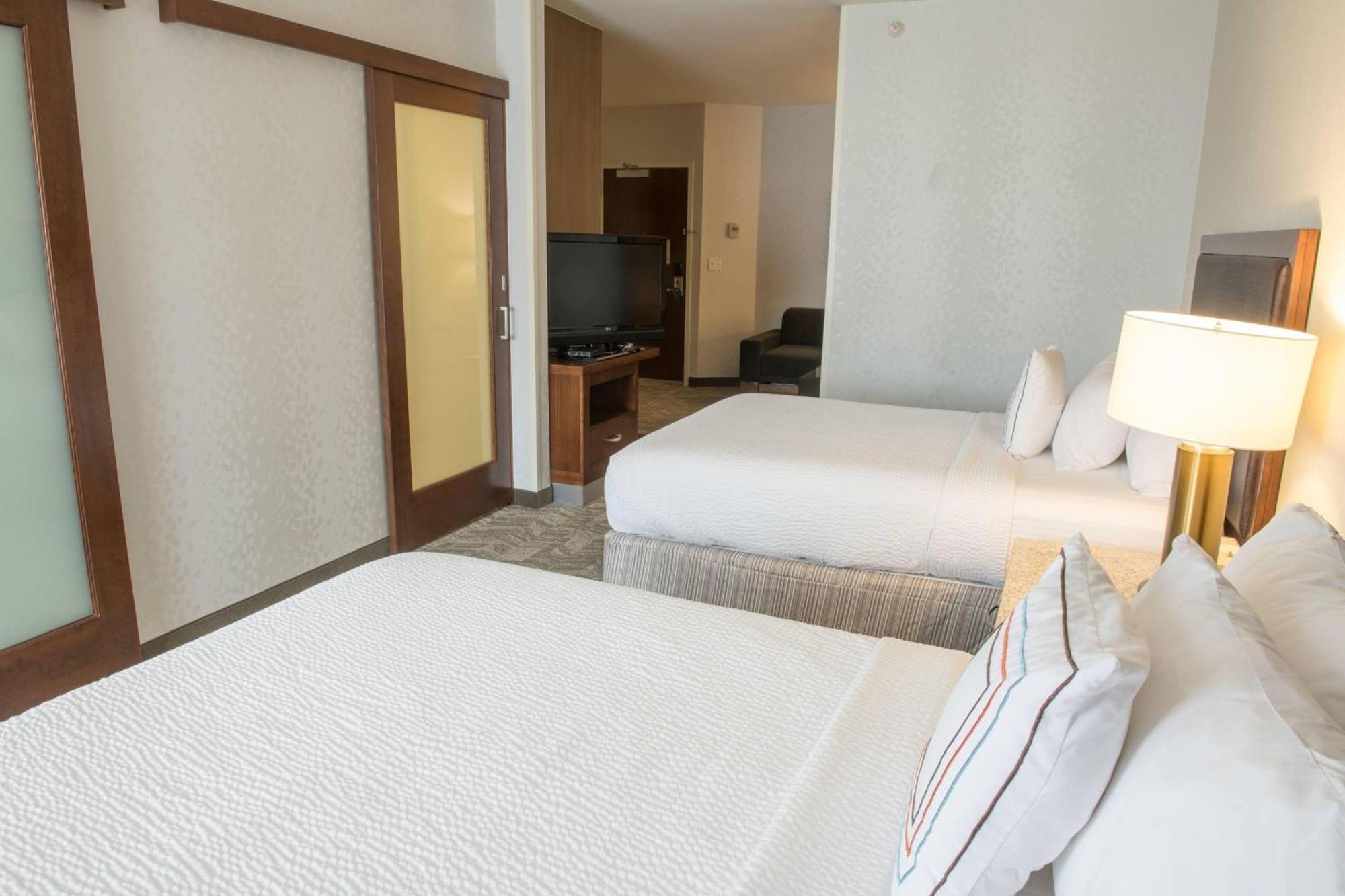 Springhill Suites By Marriott Logan Exterior photo